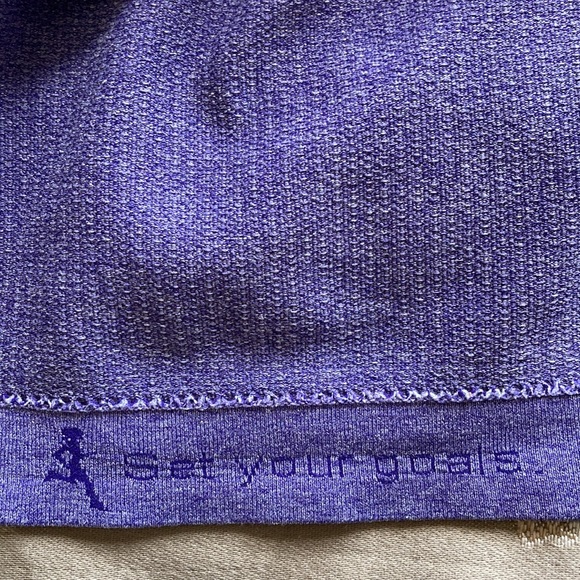 Lululemon Athletica Womens Swiftly Tech Crewneck Pullover Stretch Top Purple 8 - Picture 14 of 15
